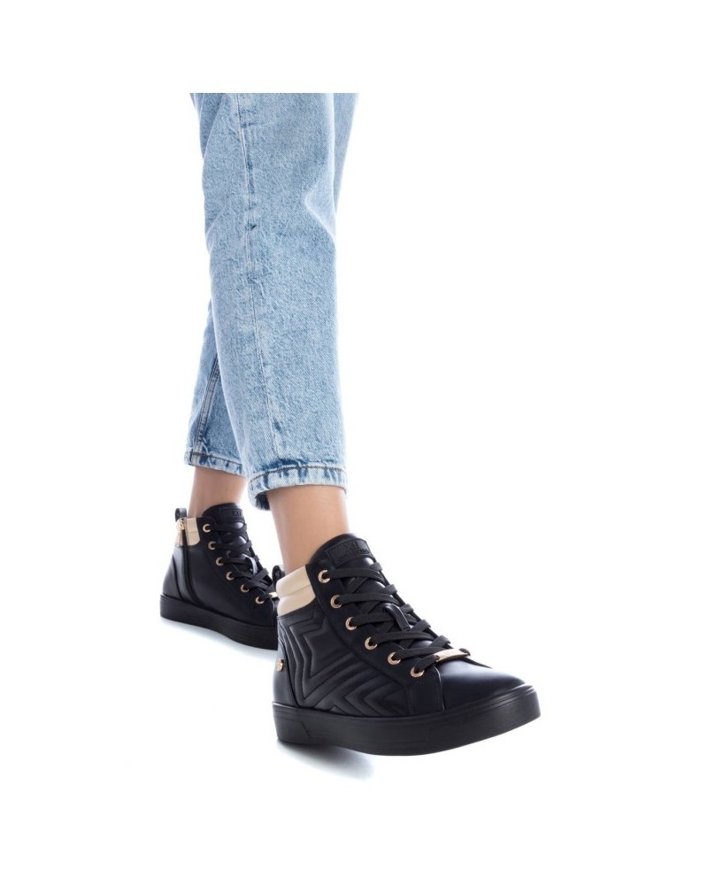 BOTIN DEPORTIVO NEGRO XTI 141578