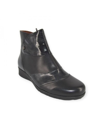 BOTIN PIEL NEGRO PITILLOS  2801 2