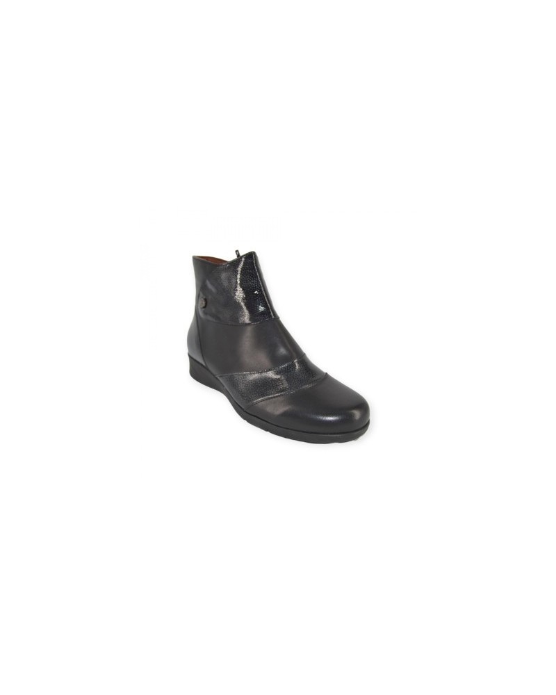 BOTIN PIEL NEGRO PITILLOS  2801