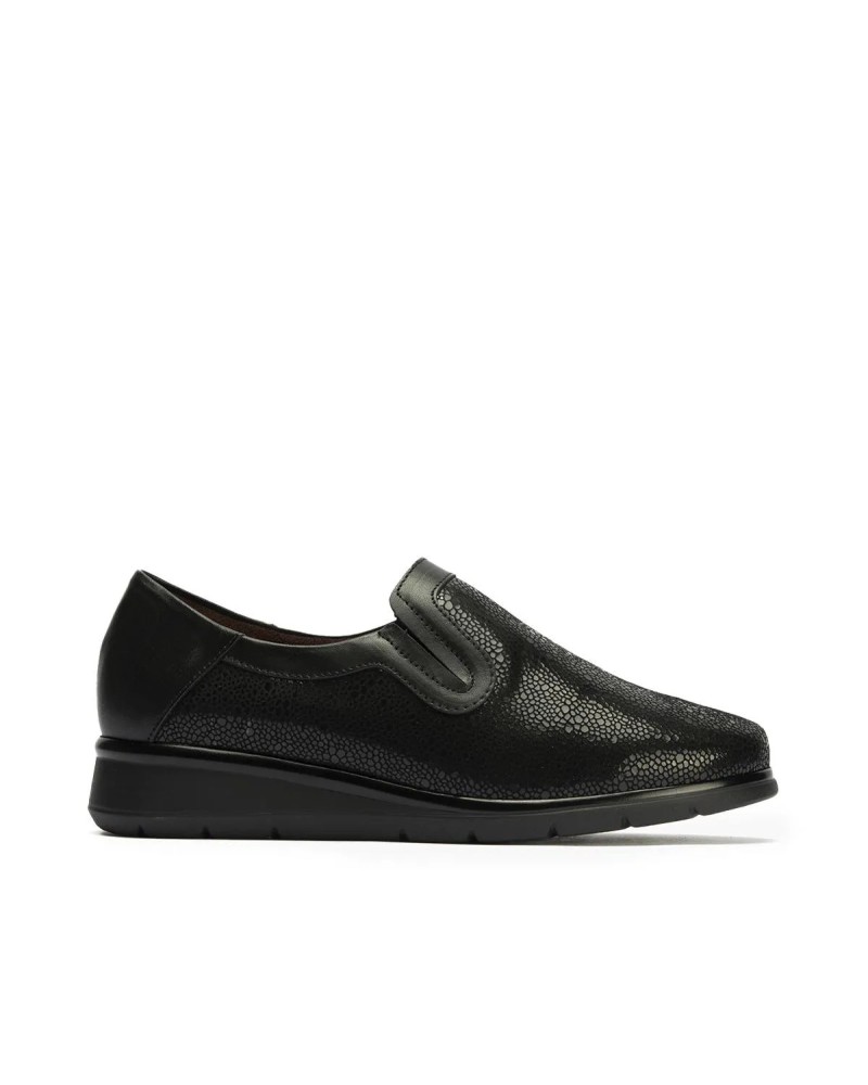 ZAPATO NEGRO PITILLOS 10711