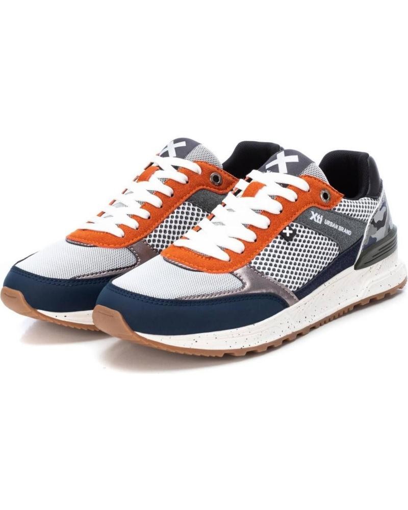 ZAPATILLA GRIS XTI 140564